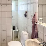 4 Bedroom Lovely In Vaeggerlose Prázdninový dům